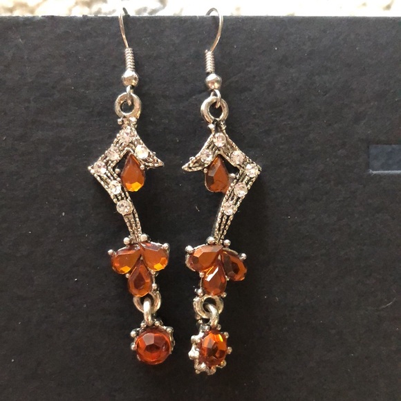 New orange and gold dangling earrings - Picture 3 of 4